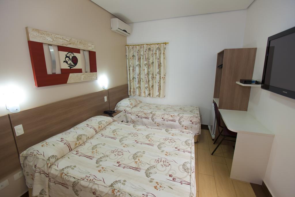 Hotel Oly Plaza Piracicaba Bilik gambar